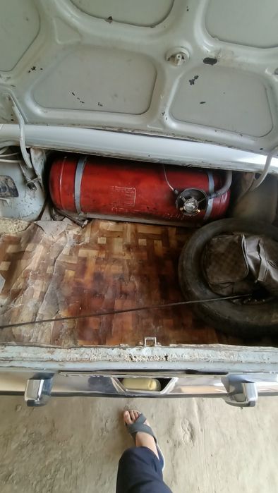 Gaz 024 sotiladi 1978 yil xolati yaxshi ishi yo'q tayyor qolgani telda