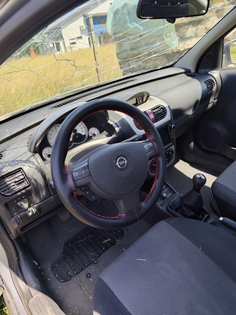 Dezmembre Opel Corsa C 1.3 cdti