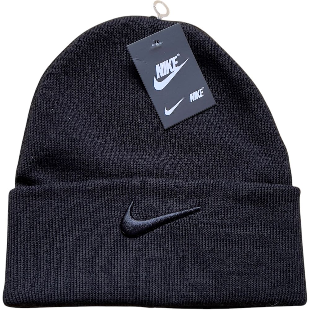 Nike  мъжка шапка зимна много топла и стегната с бродирано лого