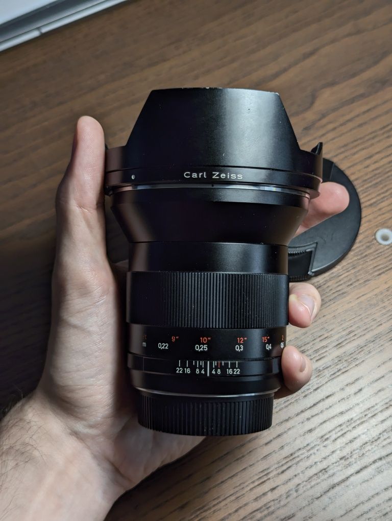 Carl Zeiss Distagon 2.8/21 ZE - EF mount Canon