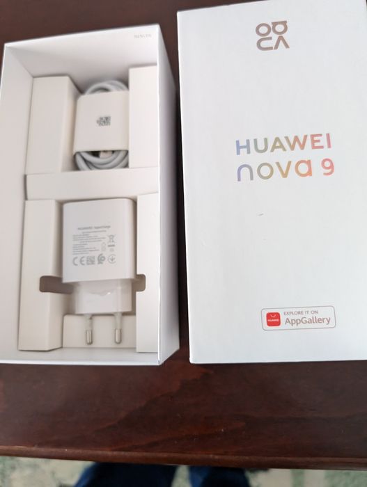 Telefon Huawei Nova 9 Dual sim + smartwatch PRO