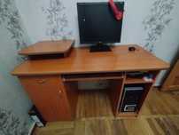 Продается письменный стол