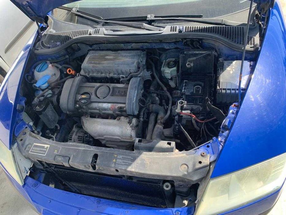 dezmembrez skoda octavia 2 1.4 mpi/hayon octavia 2/faruri octavia 2