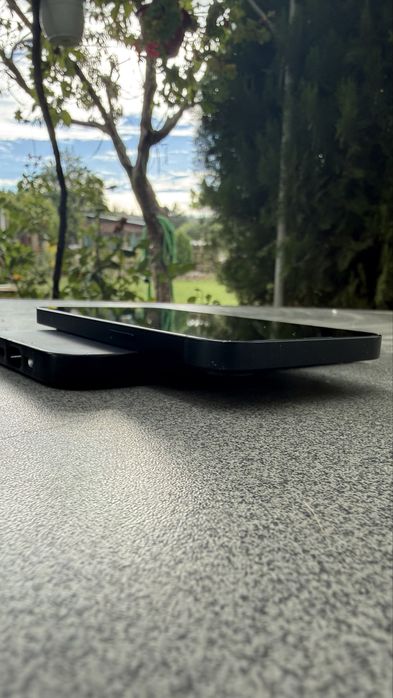 Iphone 13 midnight