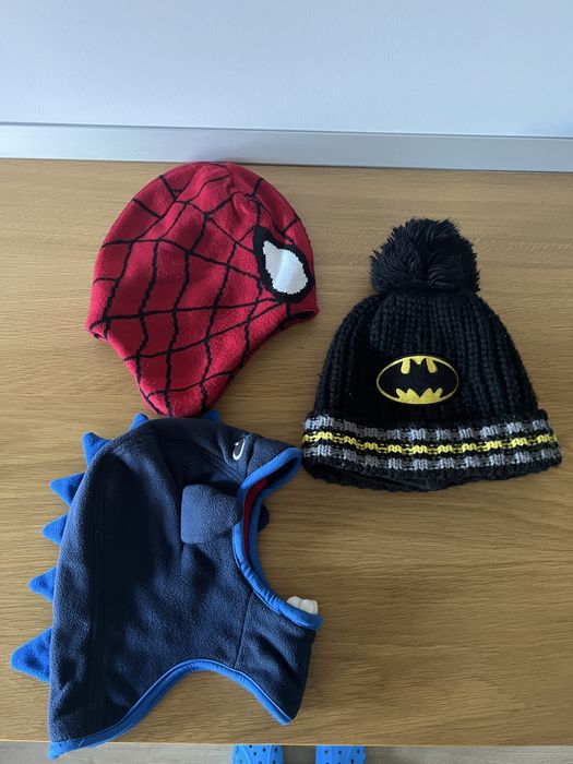 Caciuli polar HM , Next