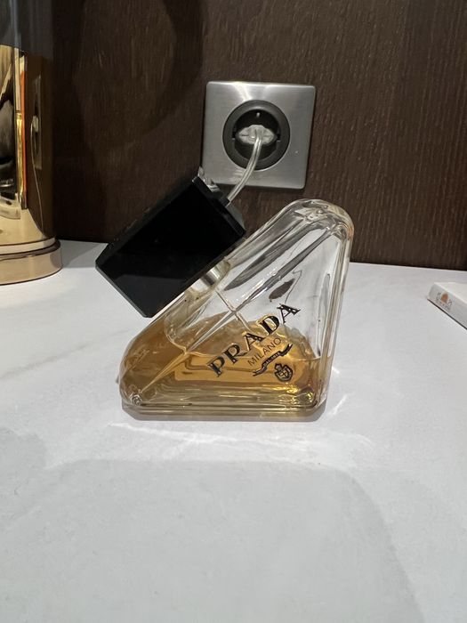 Парфюм Prada Paradoxe