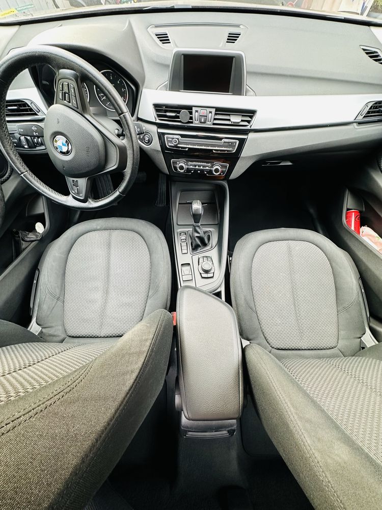 BMW X1 sDrive18d 150CP