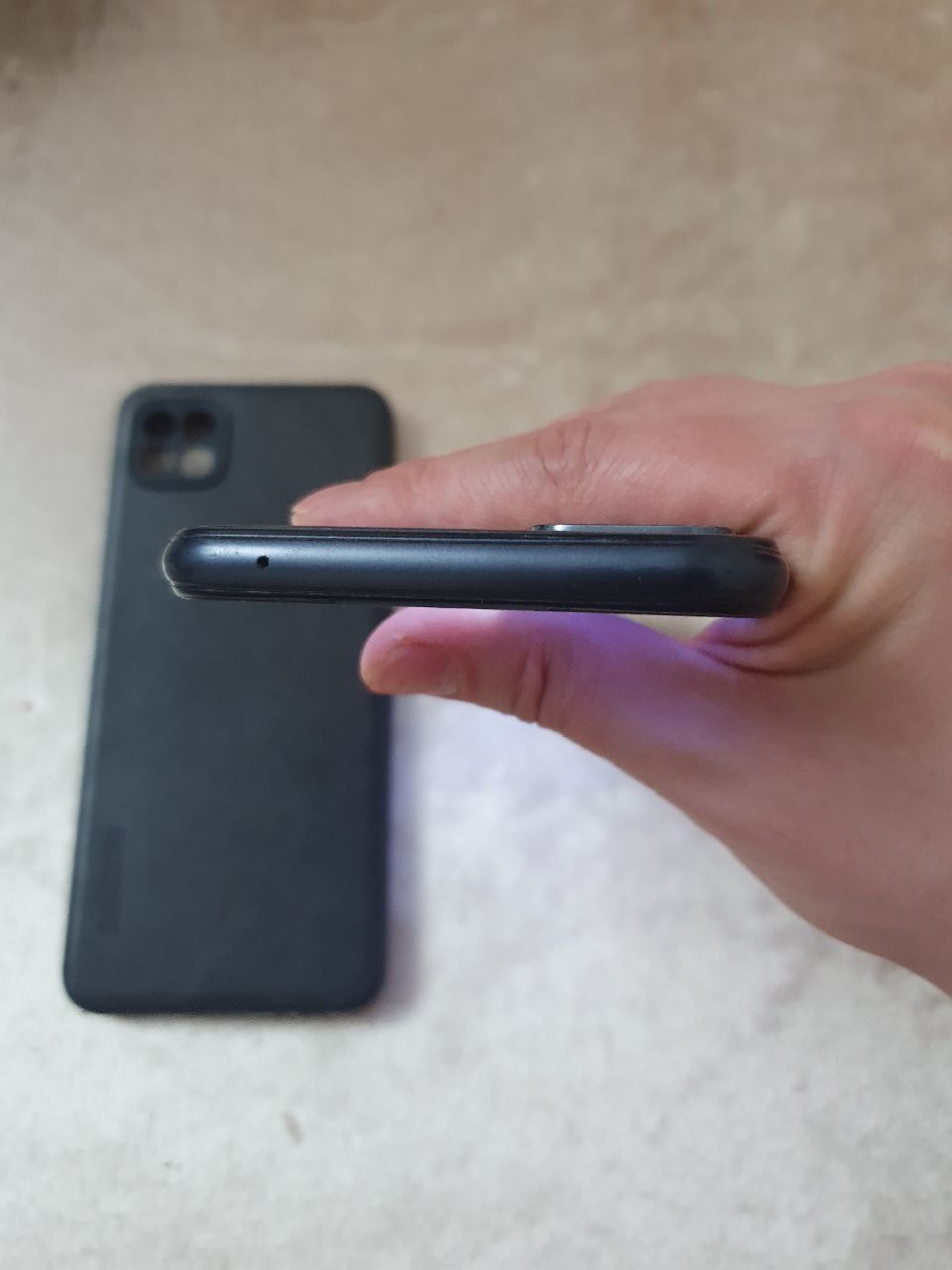 Samsung Galaxy A22 5G 64GB Black Igravoy Holati Zor Otlichni Original