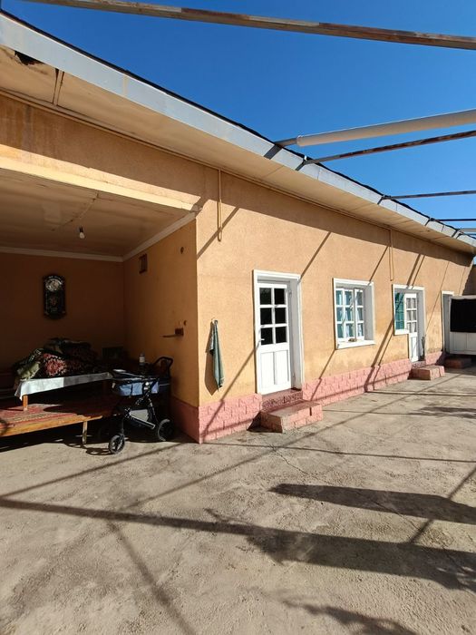 Продается участок Кибрай Хужакургонн

- 5 сотка
- 5 комнат
- 2 спальни