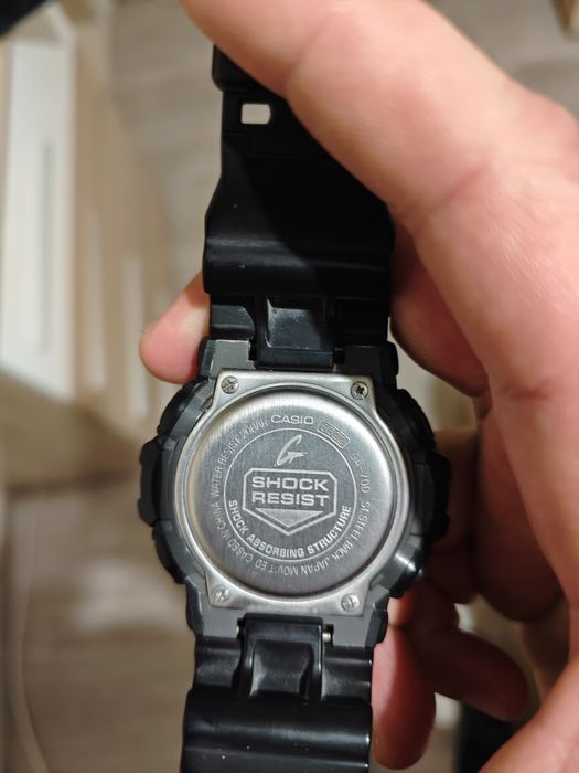 Часовник CASIO g-shock