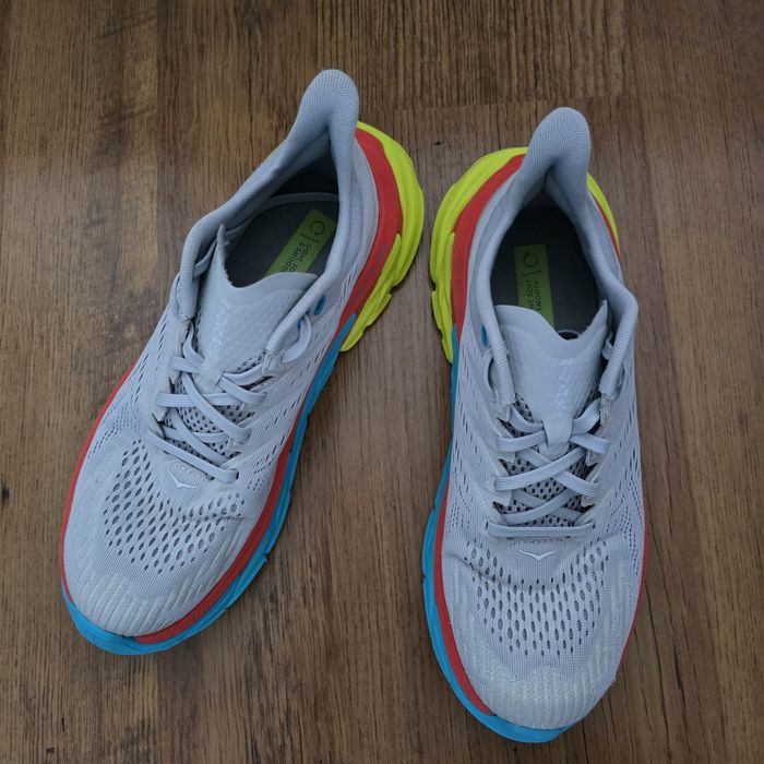 Hoka one one маратонки