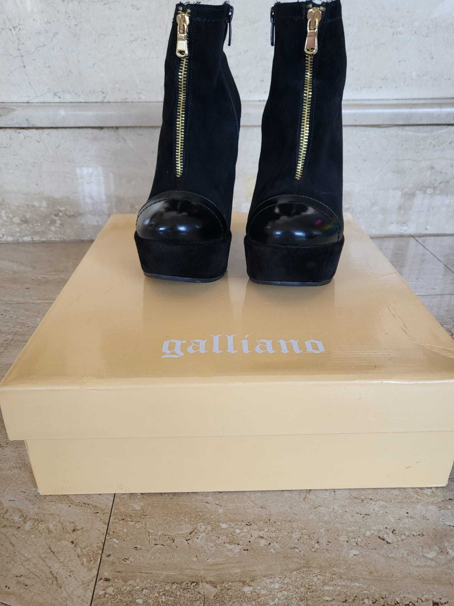 Маркови Боти платформа, Galliano