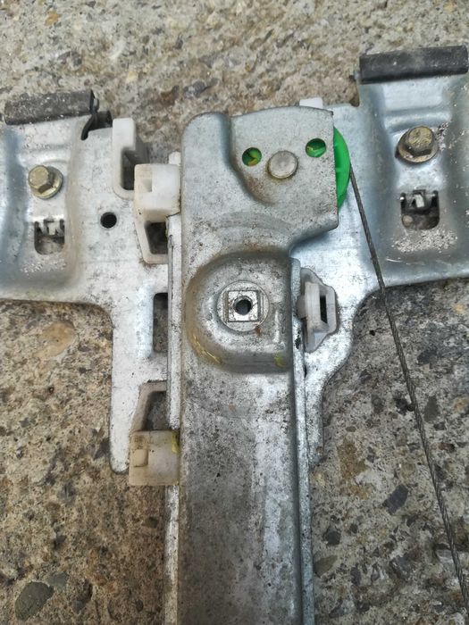 Chrysler 300c Крайслер 300Ц стъклоповдигач моторче машинка стъкла