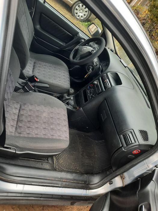 Opel Astra G an fabricație 2002