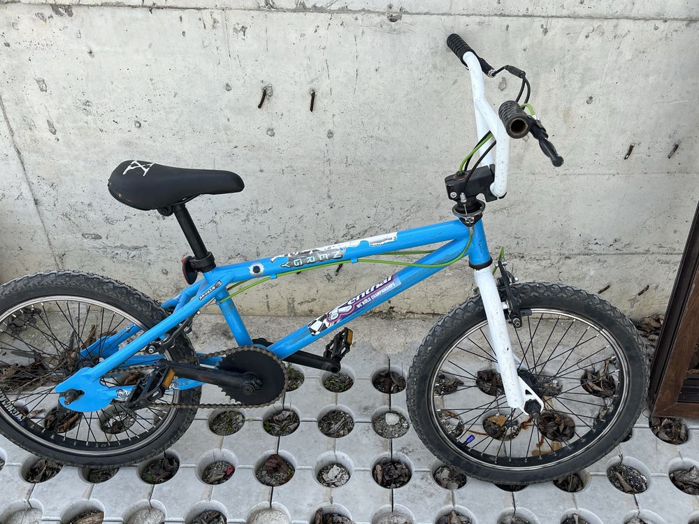 Продавам BMX