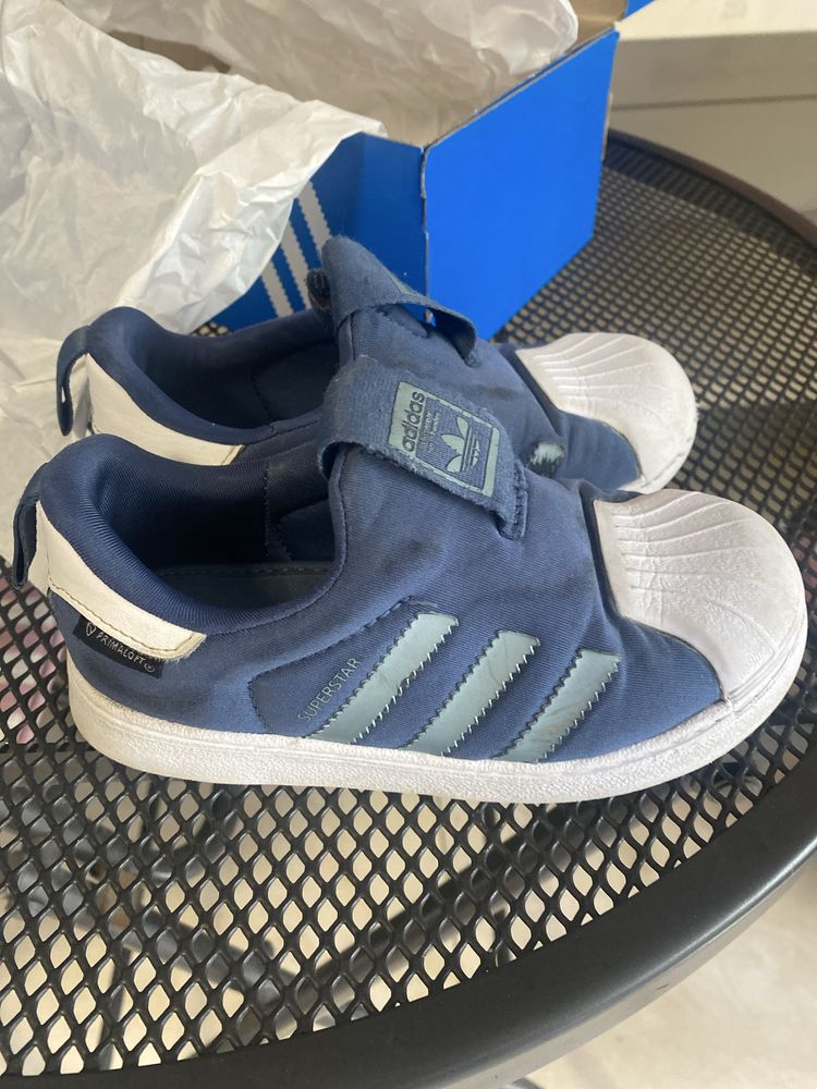 детски маратонки adidas в оригинална кутия