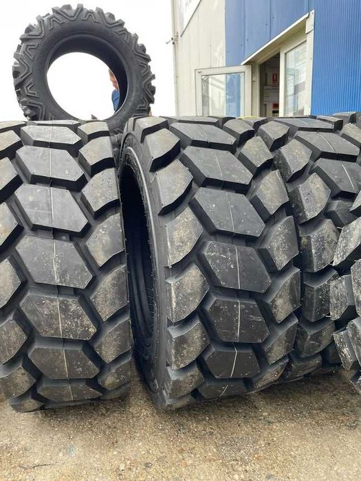 Anvelope pentru Cat Incarcator Cauciucuri asfalt beton 14PR 12-16.5
