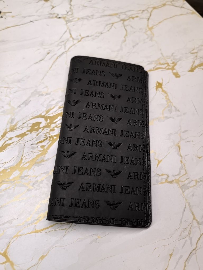 Emporio Armani портфейл