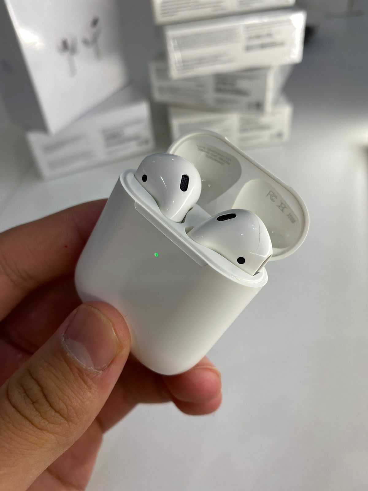 AirPods 2            .