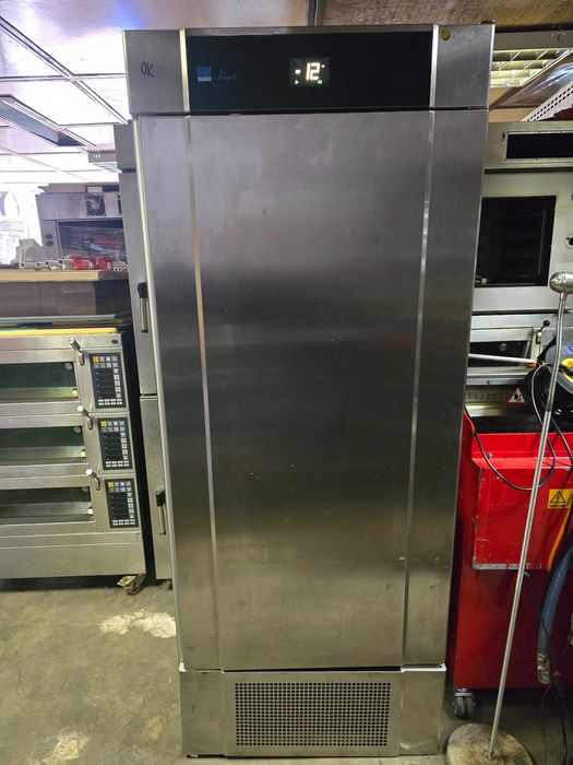 Frigider profesional inox Germania tavi 60x40 cm pentru 38 tavi !