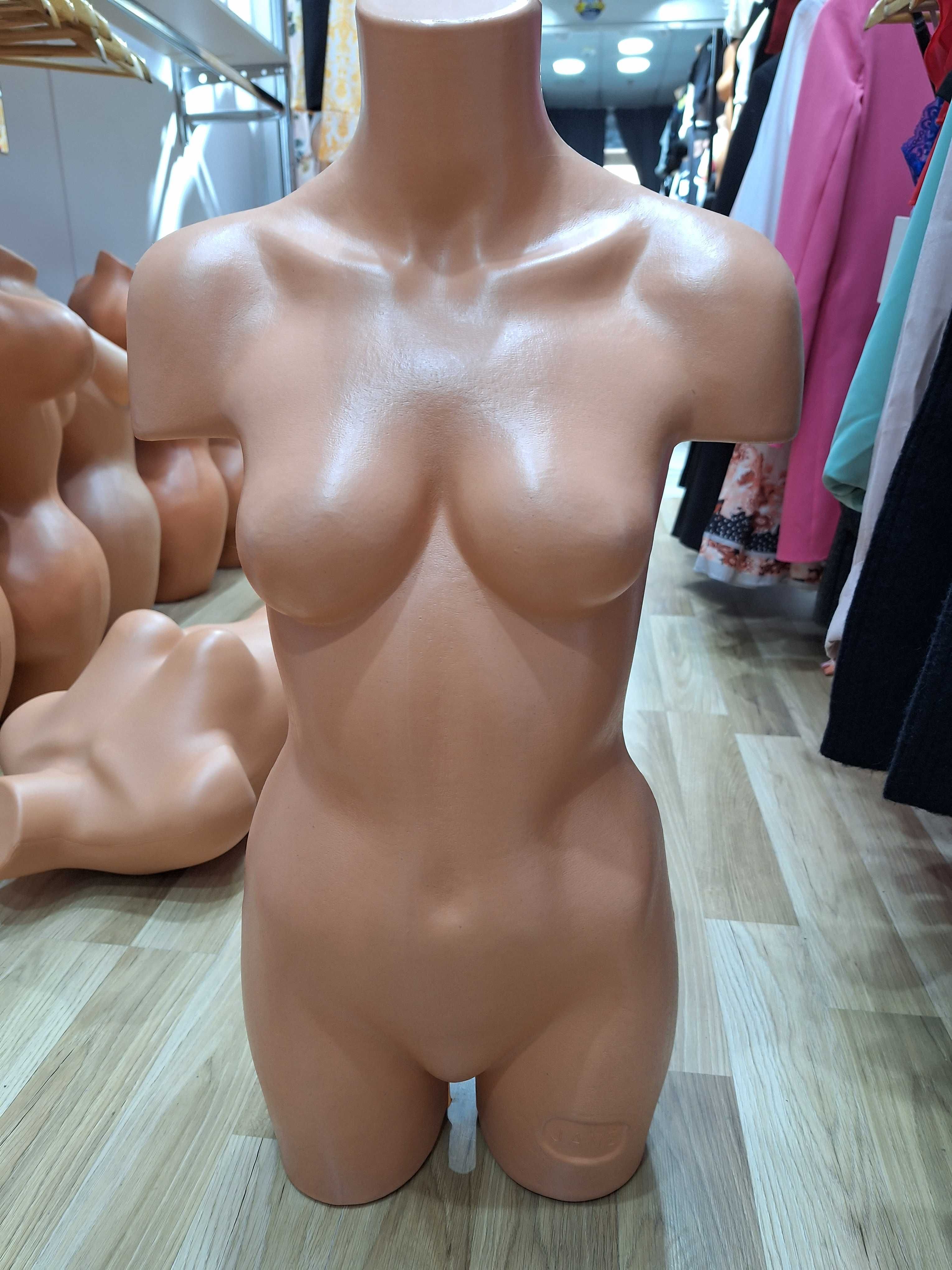 Scarita cu bust dama din plastic