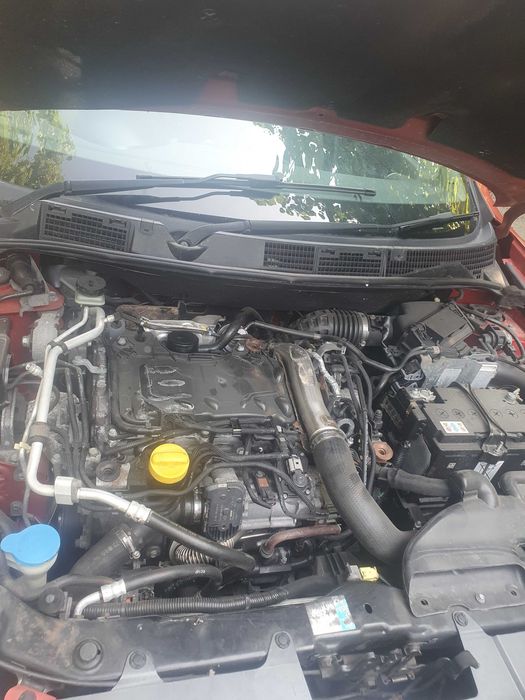Fata completa / Piese Dezmembrari  Nissan Qashqai J10 2.0 diesel