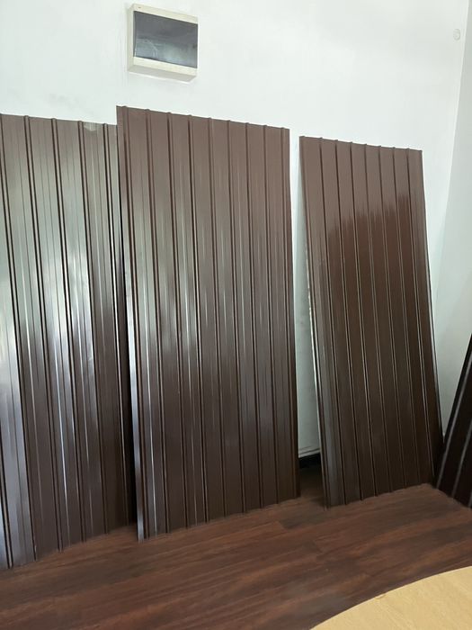 Tabla cutata colorata