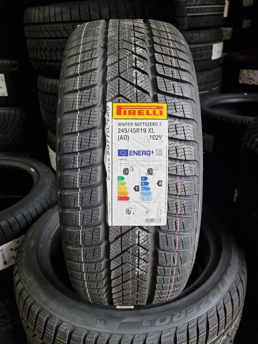 245/45/19 PIRELLI 4бр