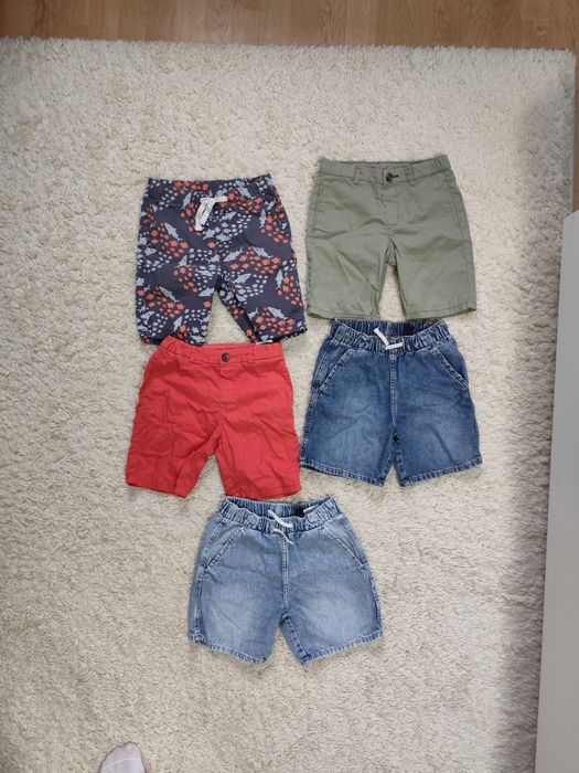 Pantaloni scurți hm 6/7 ani
