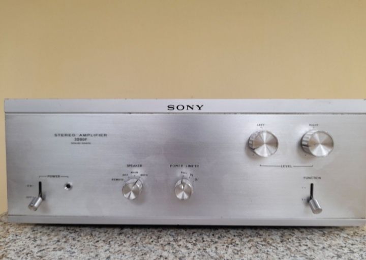 amplificator stereo de putere Sony TA-3200F ( linie , instrumente )