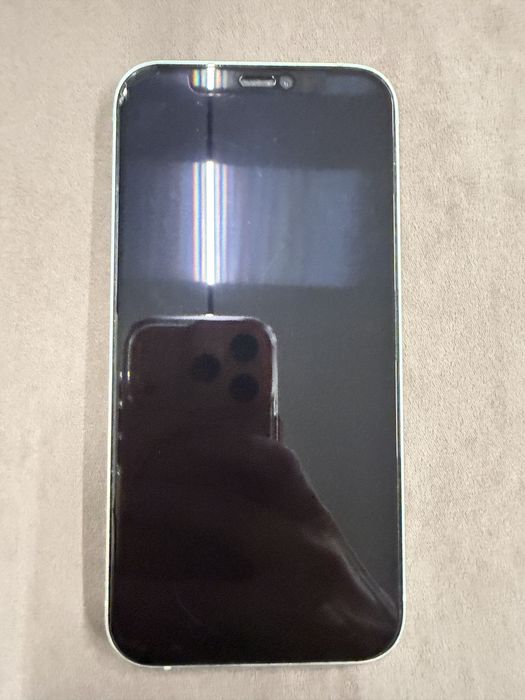 Iphone 12 в отличном состоянии