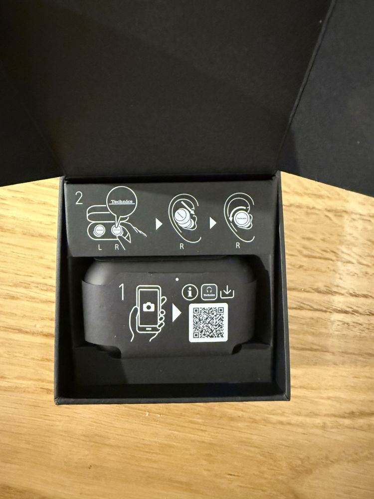 Căști Technics AZ100 – NOI, Sigilate – Mai multe bucăți disponibile