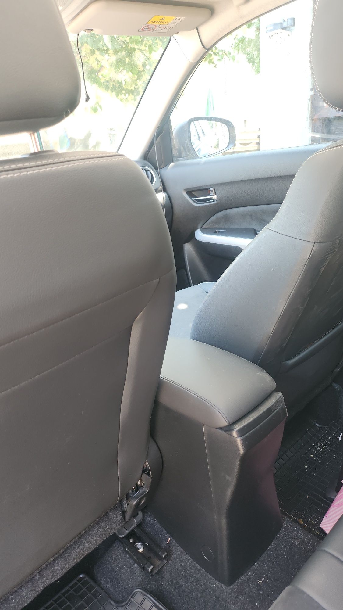 Suzuki Vitara 1.6 4WD benzina Luxus
