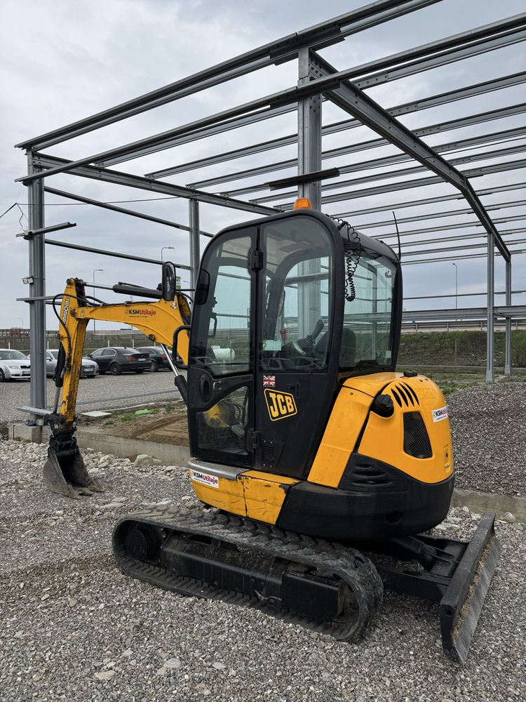 Executăm lucrări cu miniexcavator si transport basculabil