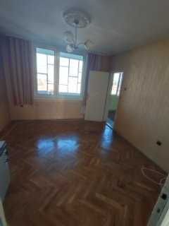Продава се Многостаен апартамент в Велики Преслав - 110 кв.м за 673 €/кв.м - Снимка #3