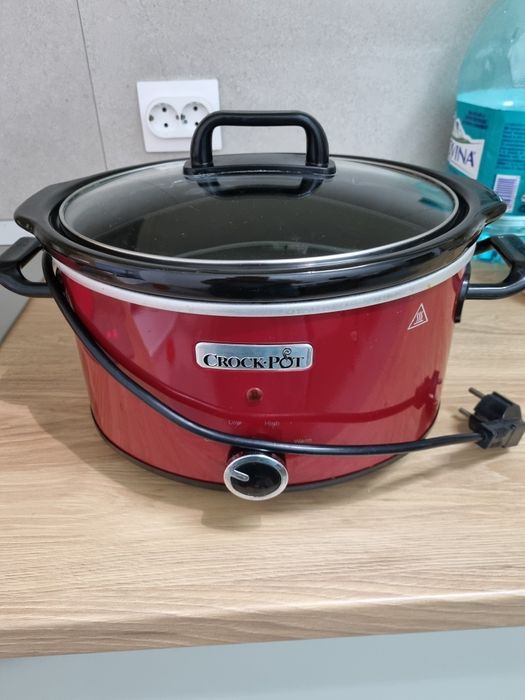 Slow cooker Crock-pot
