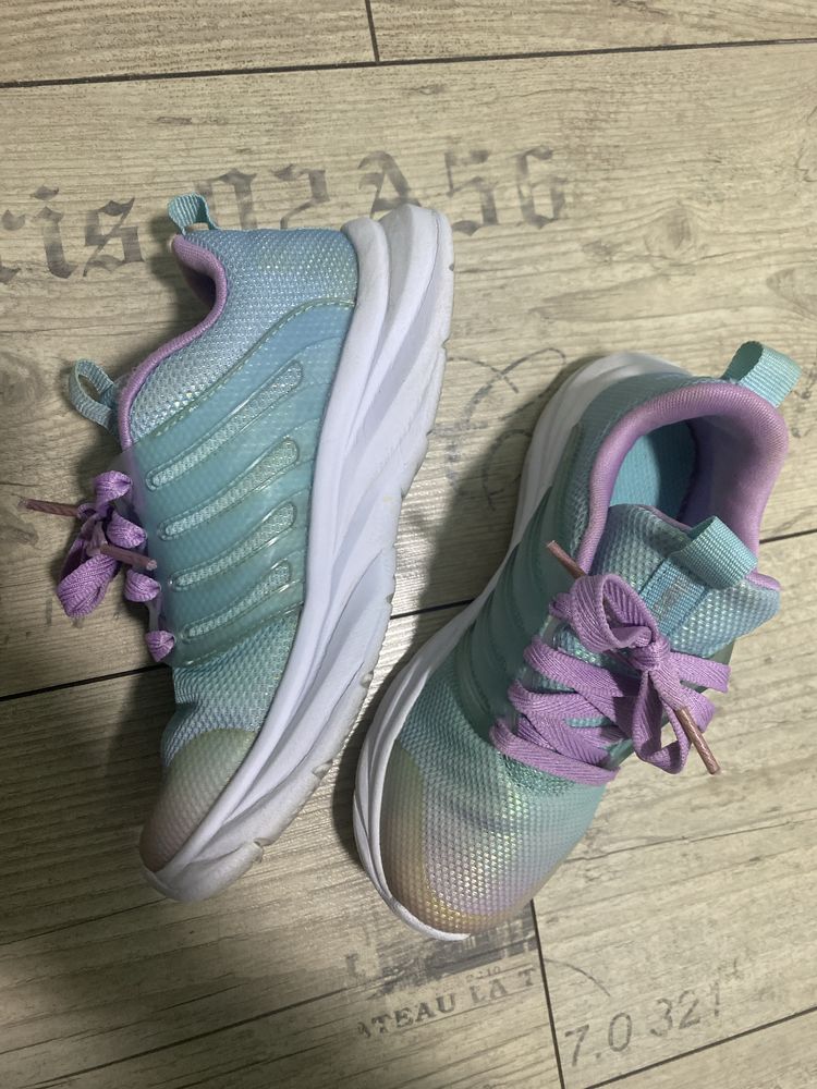 Маратонки Skechers