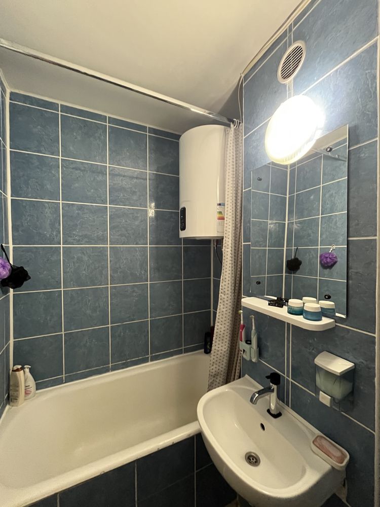 Proprietar, vând garsonieră zona Ștefan cel Mare (Podul cu lanțuri)