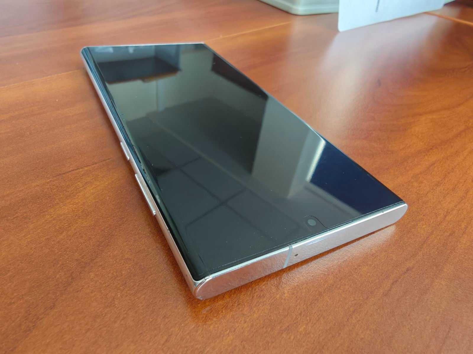 Samsung S22 Ultra 12 GB RAM, 512 GB