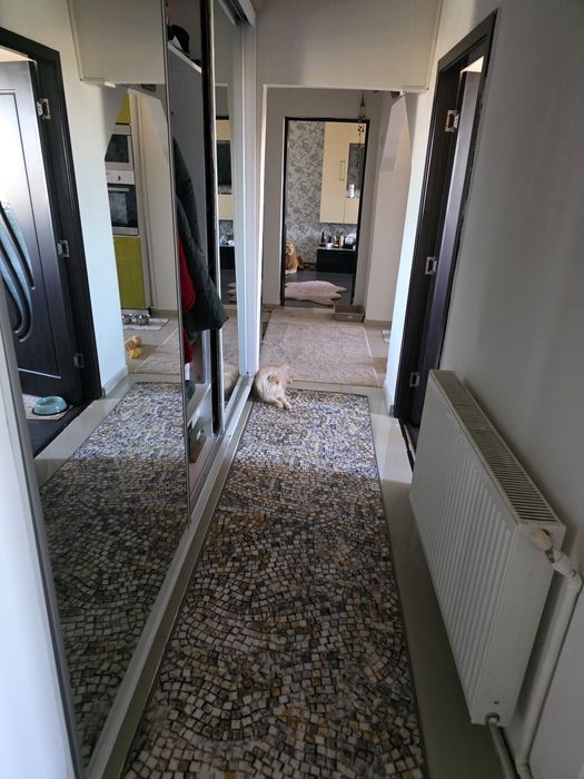 Apartament 3camere decomandat 85mp etaj 9 slobozia bulevardul unirii