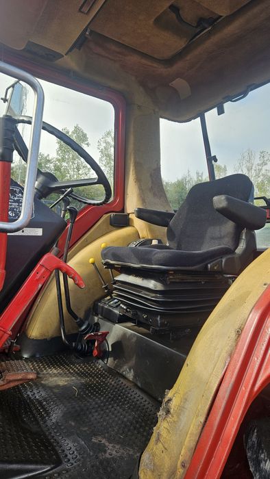 Tractor CASE International IHC 844 845 XL cu incarcator frontal