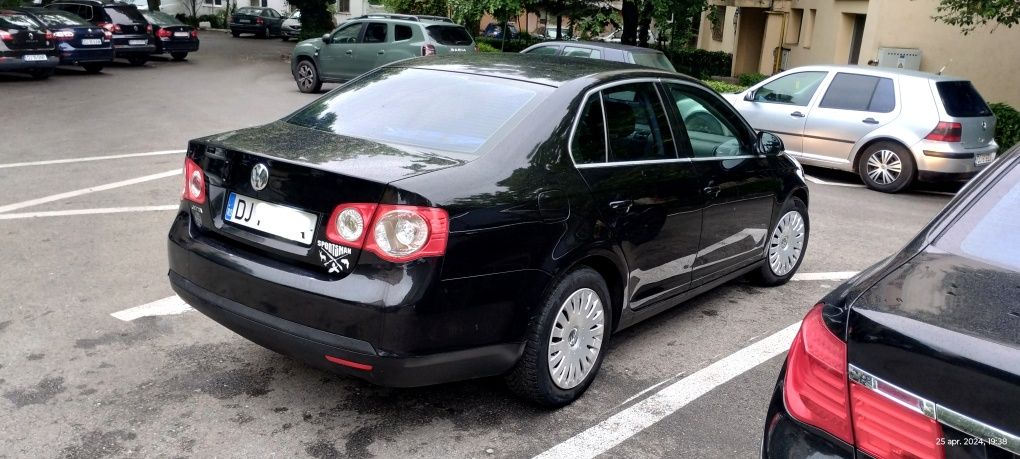 VW Jetta - 1.6 MPI GPL