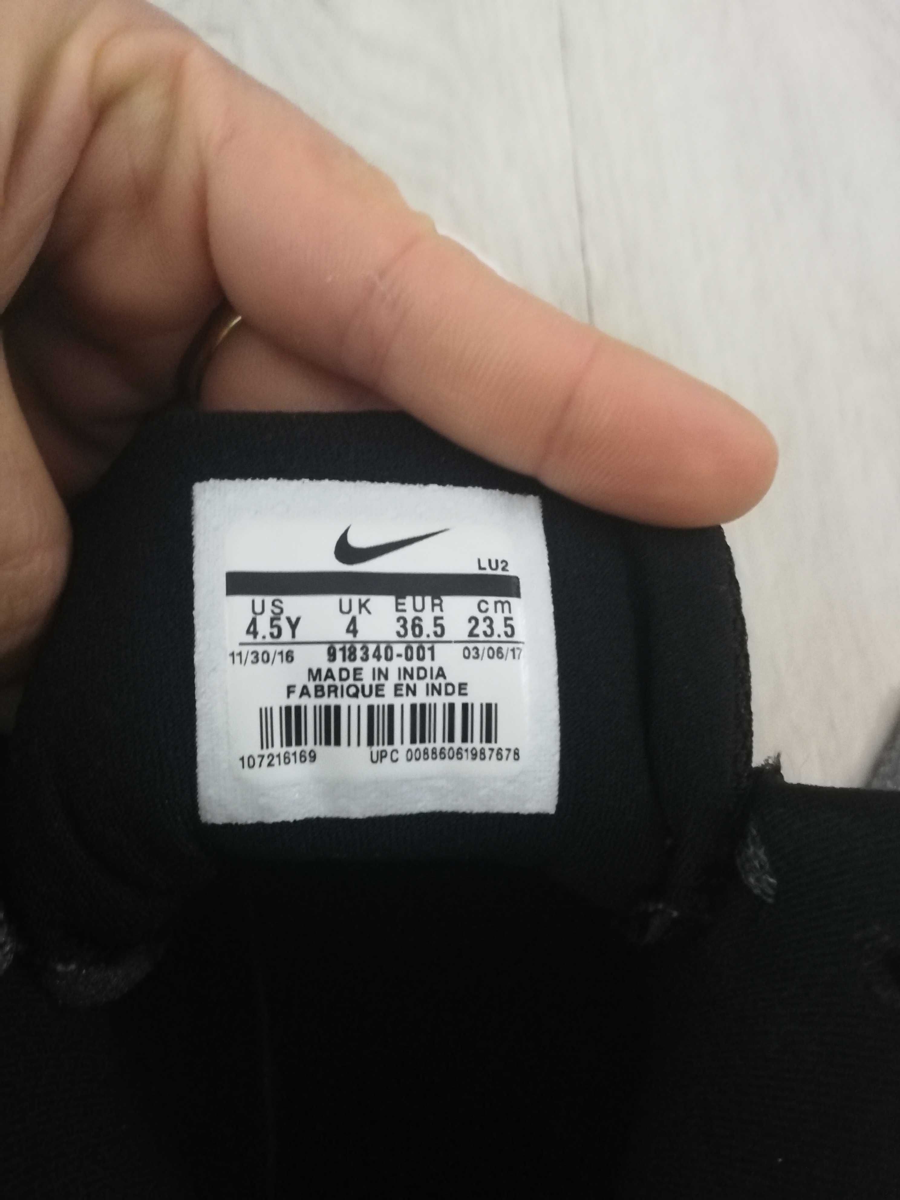 Оригинални  Маратонки Nike