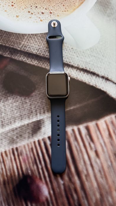 Apple Watch SE 40mm серый