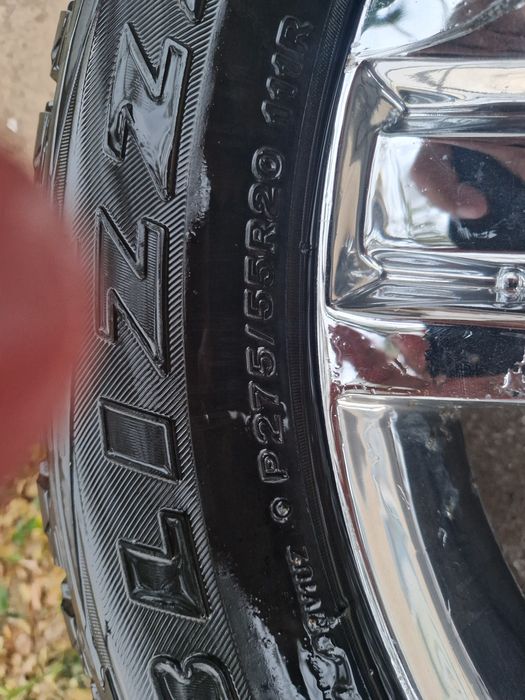 Диск от двухсотки Зимни шины