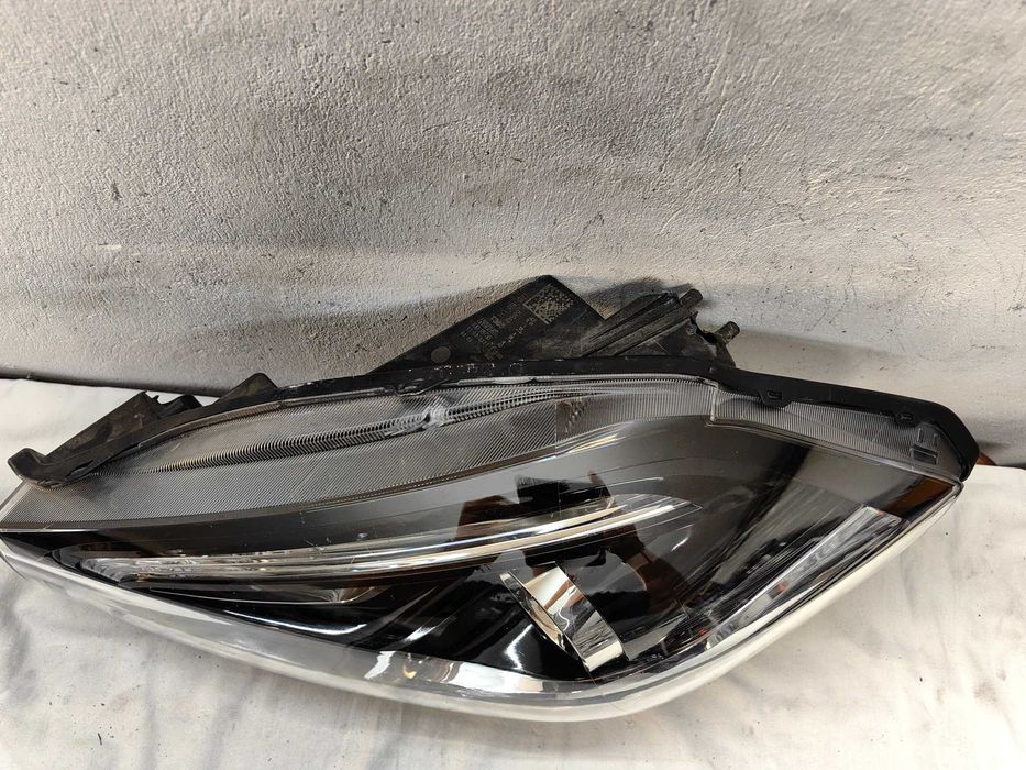 Оригинален фар Сузуки  Suzuki SX4 S-Cross Full Led