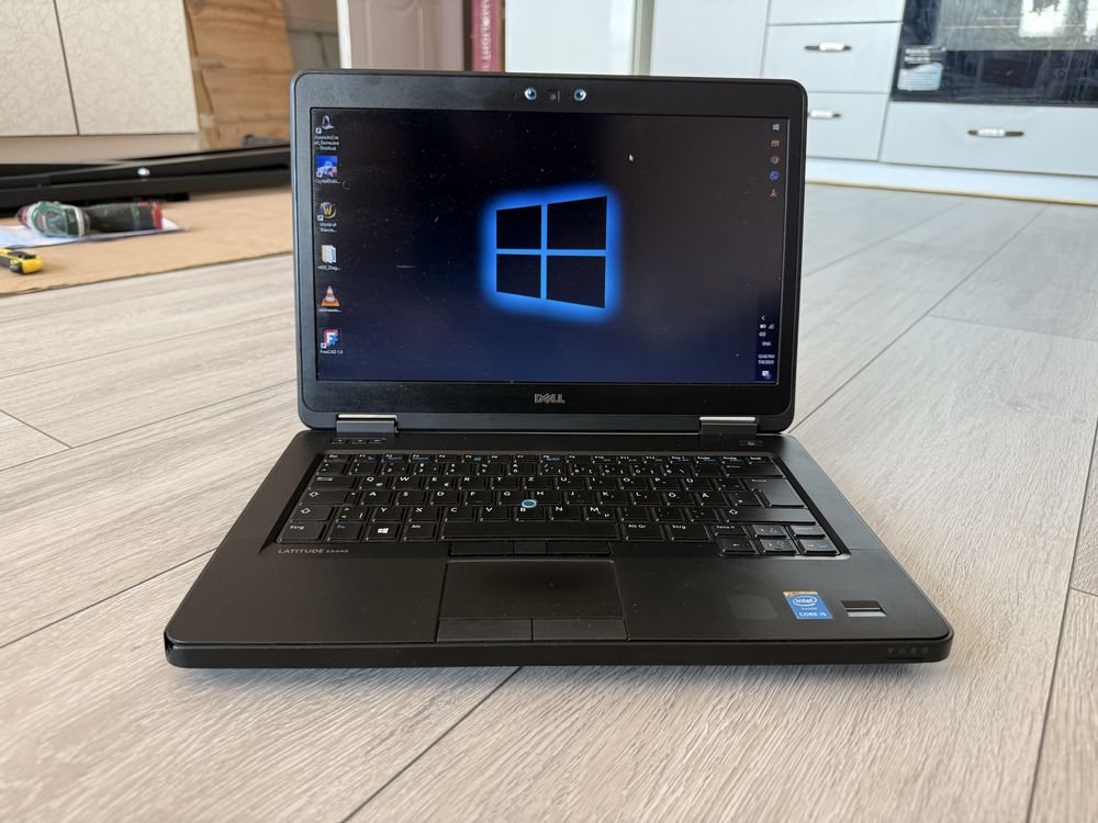 Офис Лаптоп Dell Latitude E5440