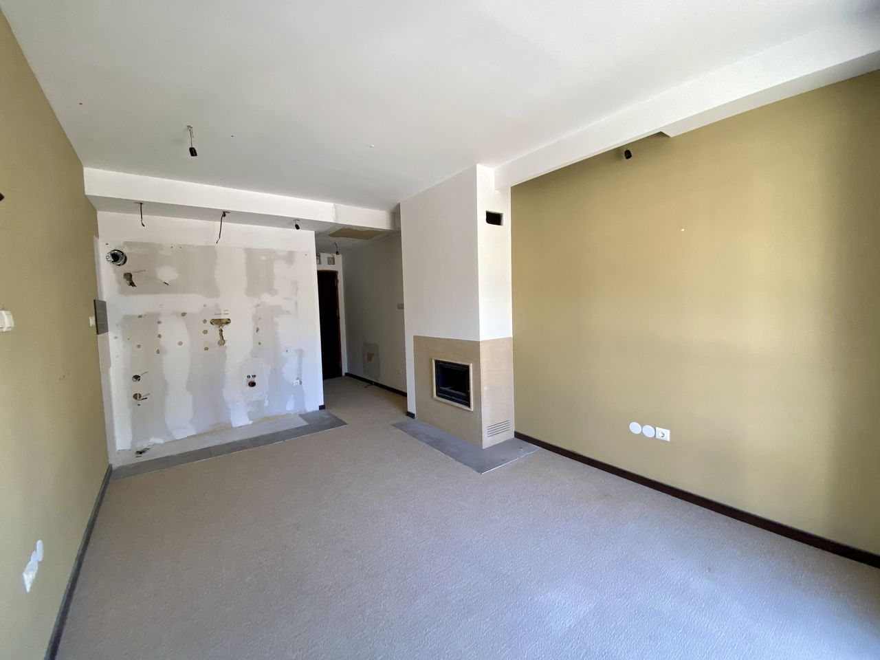 Продава се Едностаен апартамент в Разлог - 32 кв.м за 1000 €/кв.м - Снимка #4