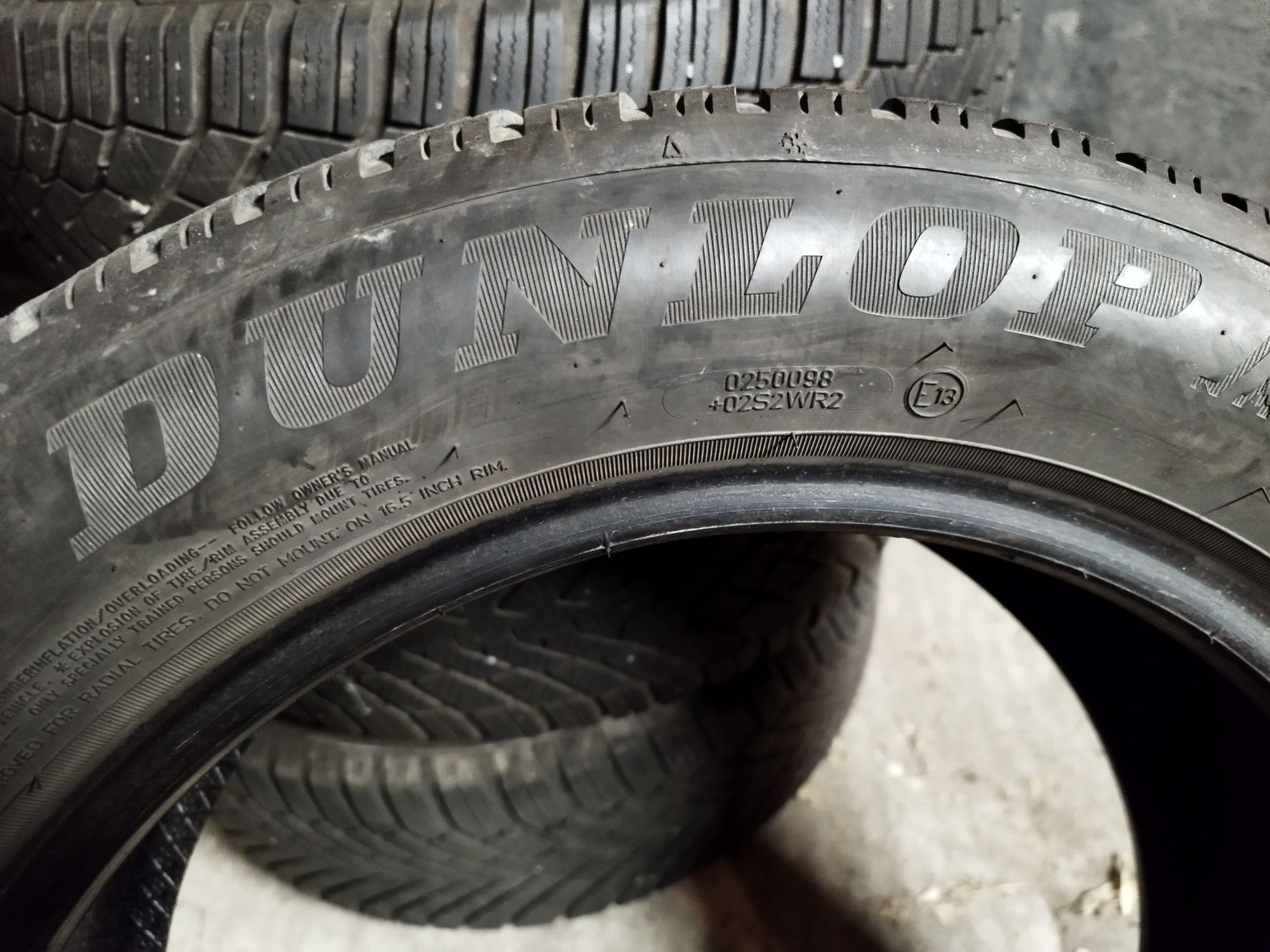 Dunlop 205/55/16