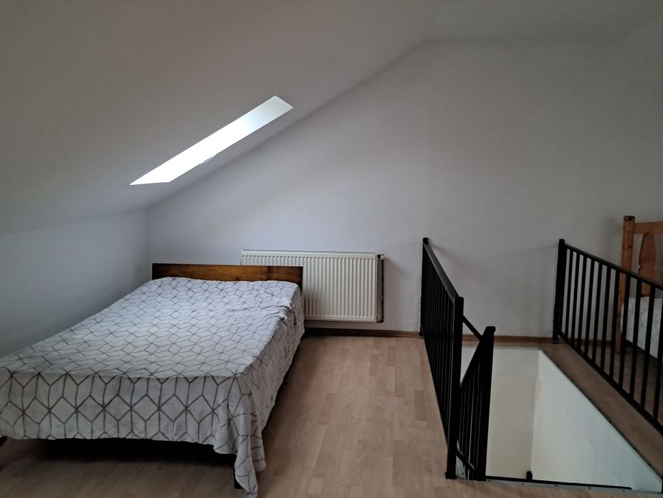 Apartament 3 camere , 115m2 , Sibiu .Tip mansarda, Zona Tilisca
